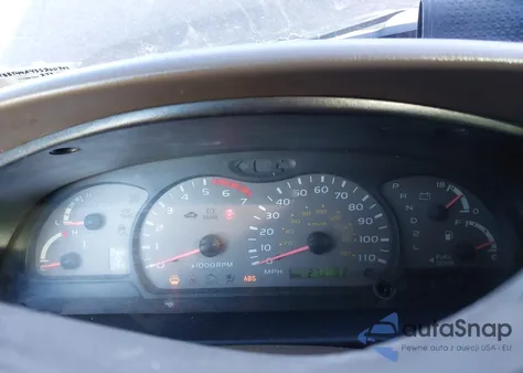 2003 Toyota Sequoia Sr5 V8 z USA, uszkodzony, nr VIN 5TDBT44A43S200701